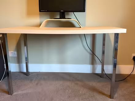 Photo of free Table (Ingatestone) #3
