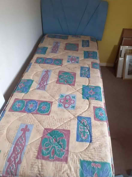 Photo of free Small Single bed with trundle bed under (Wokingham RG40) #2