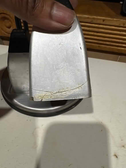 Photo of free Salt/Pepper shakers & napkin holder (Stuyvesant Heights) #4