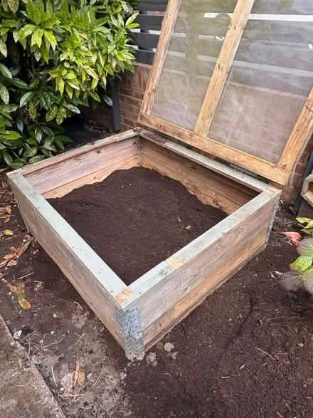 Photo of free Pallet planter with lid (Wallsend NE28) #1