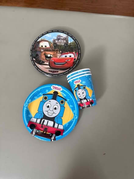 Photo of free Thomas and cars plates (95070) #1