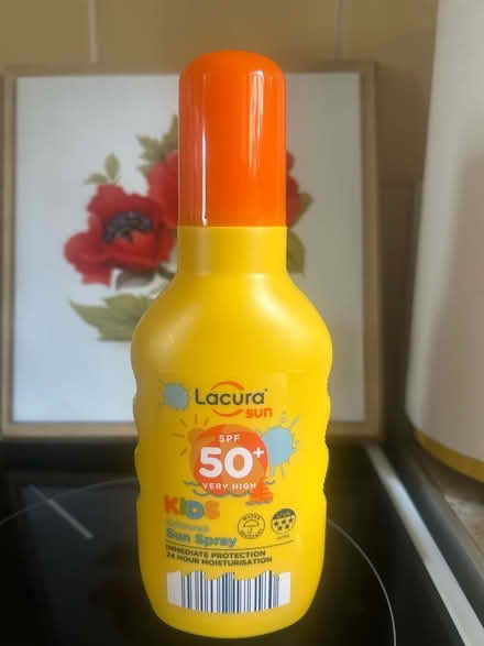 Photo of free Kids Sunscreen spray (Hanworth RG12) #2