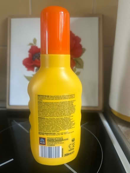 Photo of free Kids Sunscreen spray (Hanworth RG12) #1