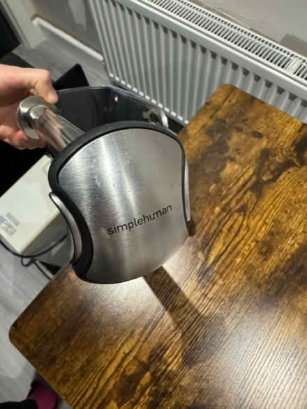 Photo of free Simplehuman Kitchn Roll Wall Holder (PR8, Birkdale) #2