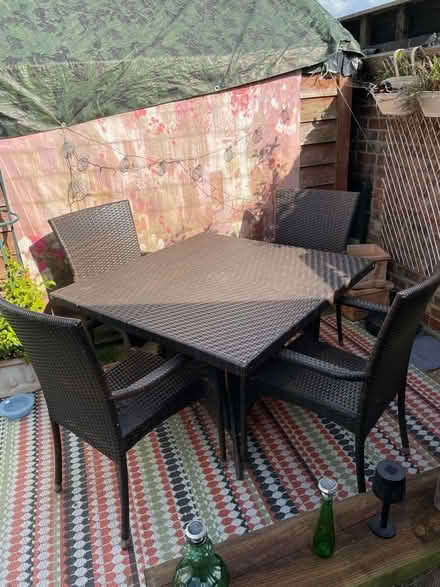 Photo of free Garden table and chairs. (Sudbury CO10) #1