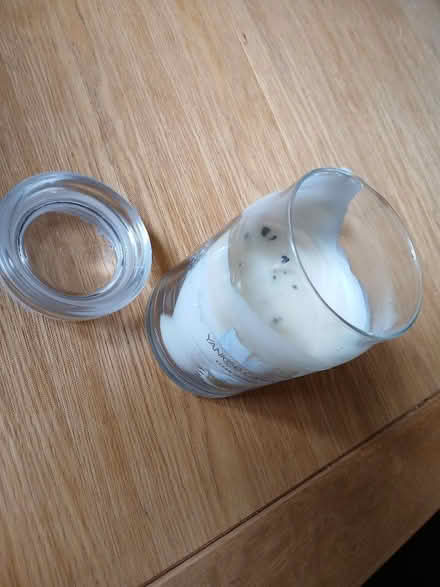 Photo of free Clean Cotton YANKEE CANDLE (Parkhead EH11) #3