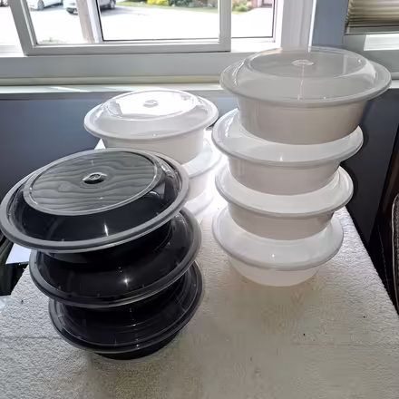 Photo of free B&W Plastic Rnd take-out containers (Allison Park-- Hampton) #1