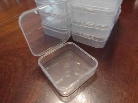 Photo of free Small Plastic Containers (Wrigleyville) #1