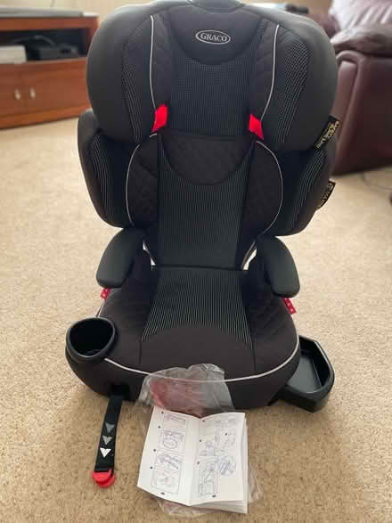 Photo of free Child’s car seat isofix (Wickwar GL12) #1