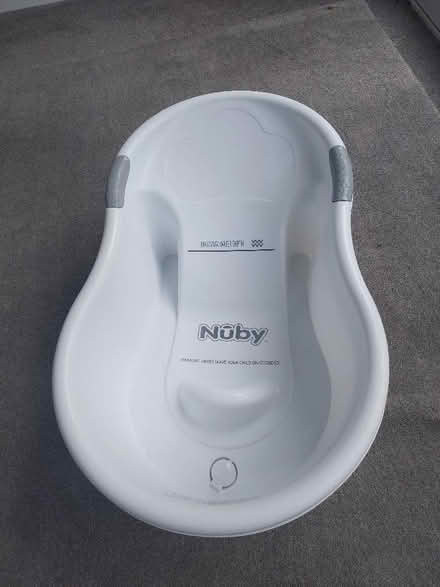 Photo of free Baby bath (Eastcote HA4) #1