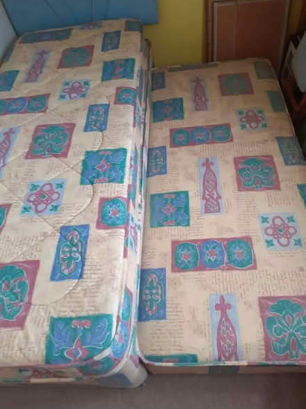 Photo of free Small Single bed with trundle bed under (Wokingham RG40) #1