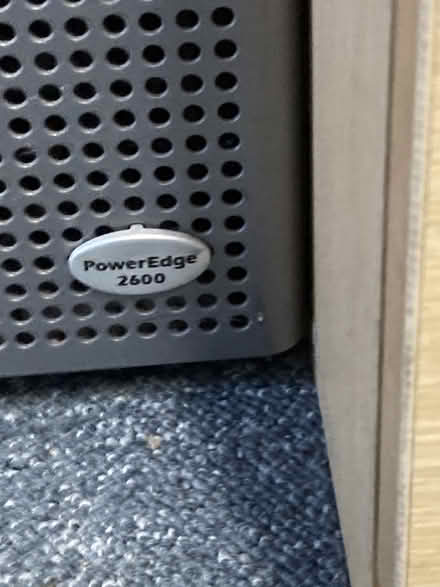 Photo of free Dell Server PowerEdge 2600 (Beckenham BR3) #2