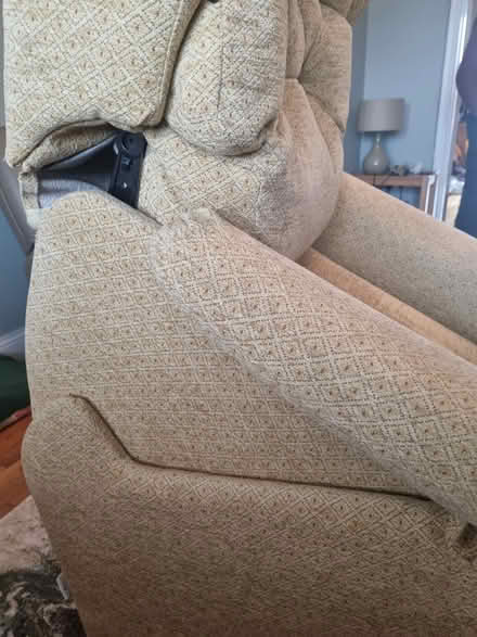 Photo of free Lazyboy power recliner (Rathnew) #4
