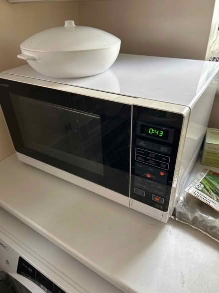Photo of Microwave (Marford LL12) #1