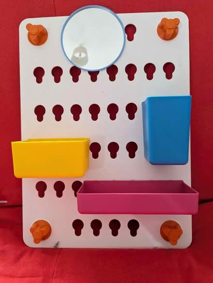 Photo of free 5-Piece Bathroom Board Set with Suction Cups (Longley S5) #1