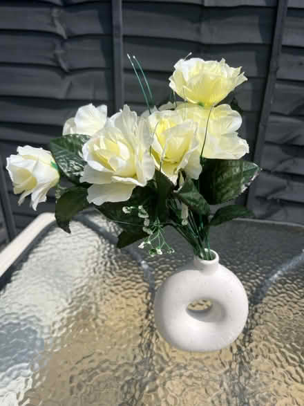 Photo of free Red & White Fake Flowers + Vase (Croydon) #2