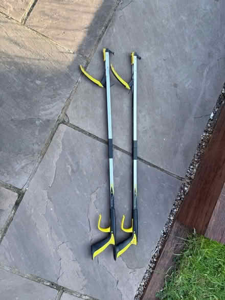 Photo of free litter pickers (NN3 Meadowfields) #1