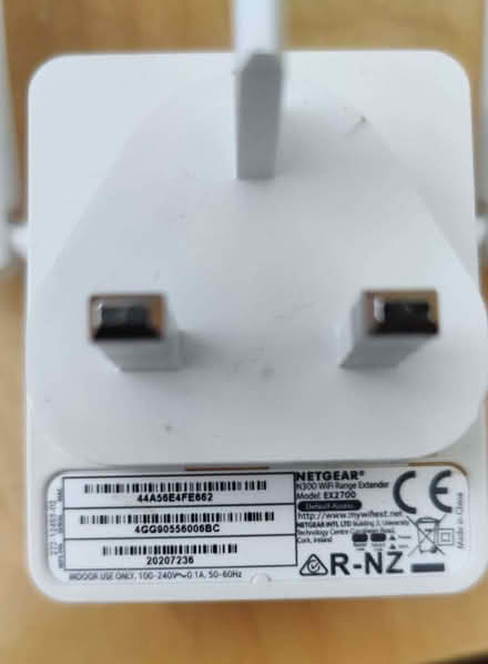 Photo of free Netgear WiFi Extender (Theale RG7) #2