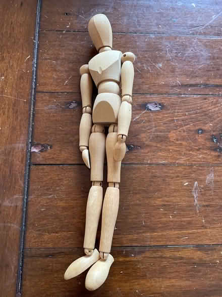 Photo of free Posable art mannequin (Golden Green TN11) #1