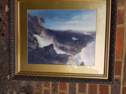 Photo of free Print reproduction of a painting in a frame (5) (Hatch End HA5) #1