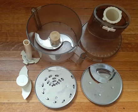 Photo of free Food processor bowl & accessories (Bloor St W & South Kingsway) #2