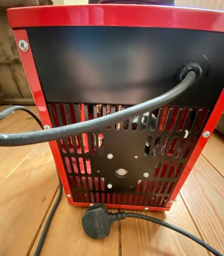 Photo of free Portable Heater (Presteigne LD8) #3