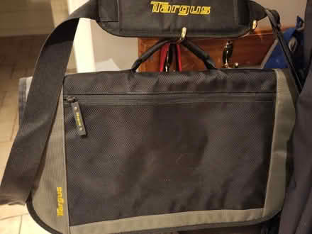 Photo of free Targus laptop bag (Claverton) #1