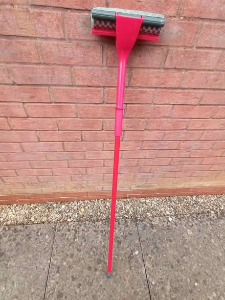 Photo of free metal handle mop (Melksham) #1