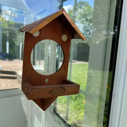 Photo of free Bird feeder (OX4 Rose Hill) #1