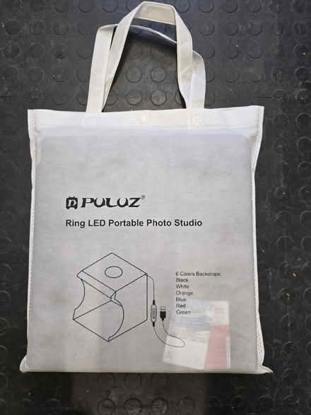 Photo of free Mini photo studio (EN5) #1