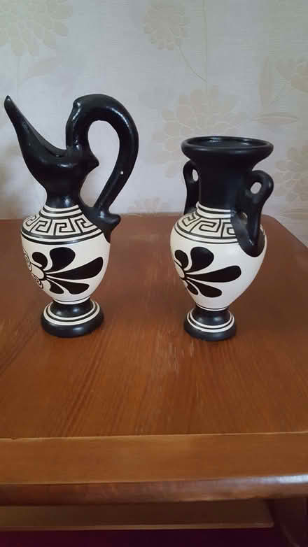 Photo of free small greek urns (Crowthorne RG45) #1