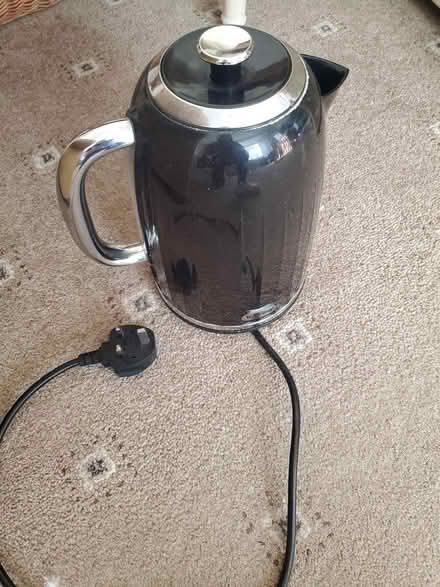 Photo of free Blackkettle switch broken but works (Clayton Bridge M40) #1
