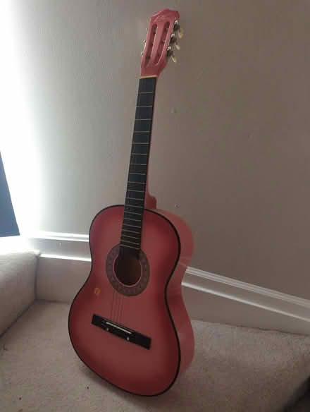 Photo of free Guitar (Kingstown) #2