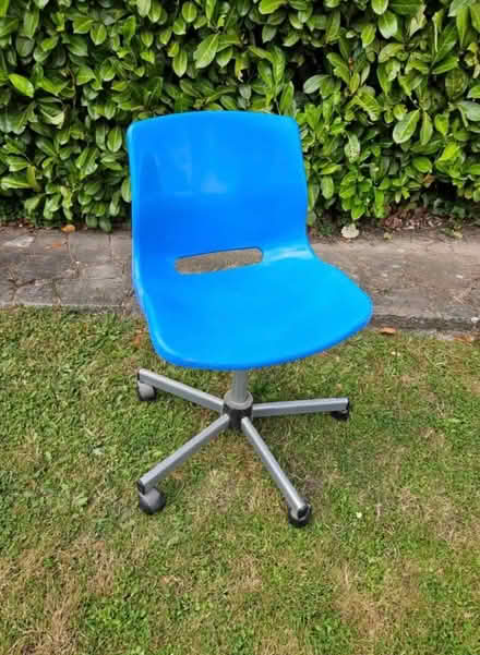 Photo of free Blue Desk Chair (Bricket Wood AL2) #1