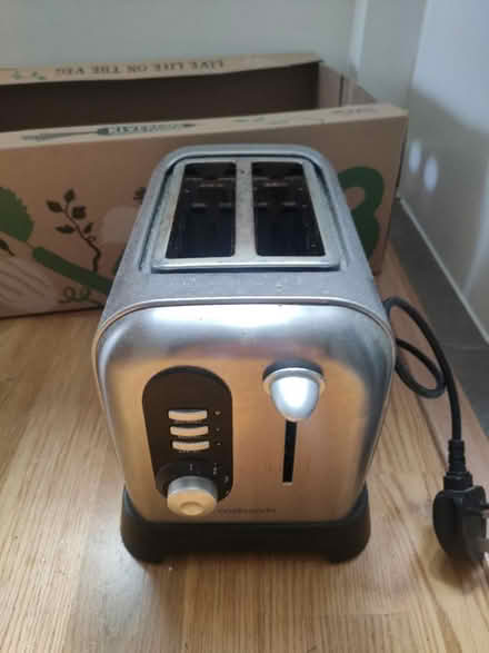 Photo of free Two slice toaster (SE5) #1
