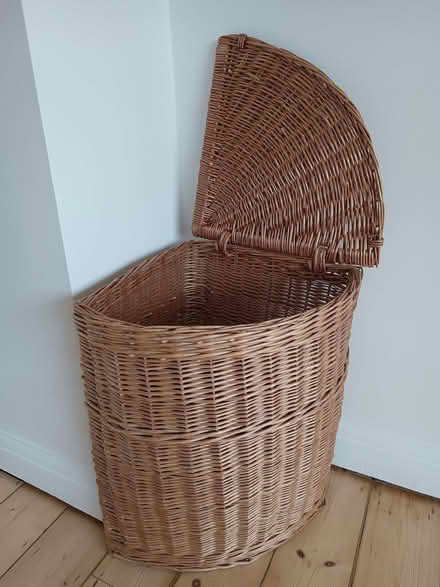 Photo of free Wicker Laundry Basket. Corner shape. Clean, solid condition. (Risinghurst OX3) #3