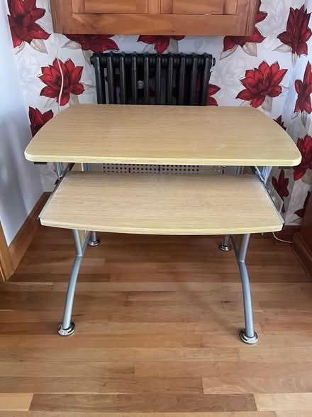 Photo of free Computer Desk (Eastcote HA4) #1