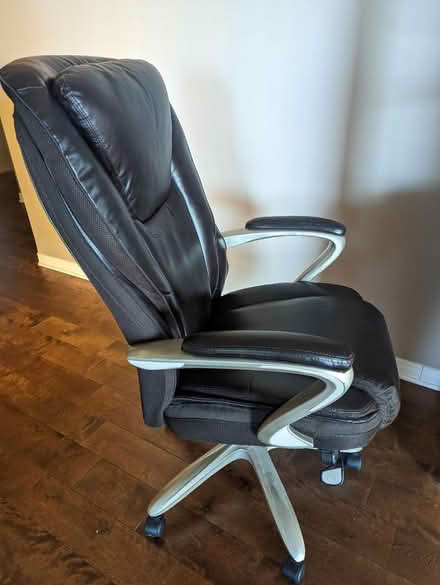 Photo of free Used office chair (Riverside Drive) #2