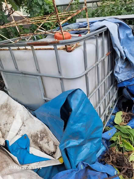 Photo of free Water Tank 1000 litres (WA8) #2