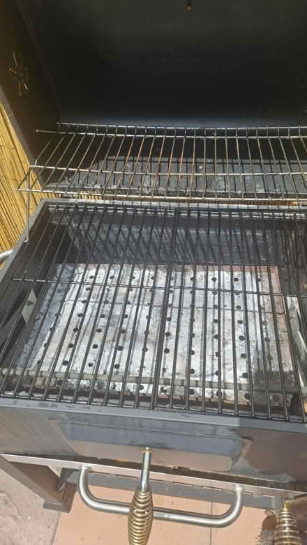 Photo of free Bbq (Thamesmead, SE28) #3