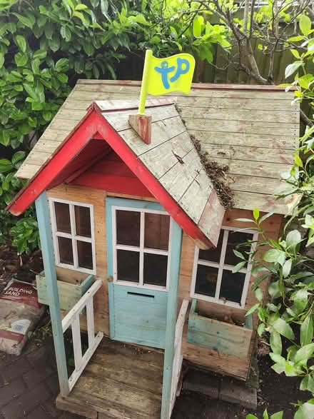 Photo of free Wooden Playhouse – to collect (Ashutst WN8) #1