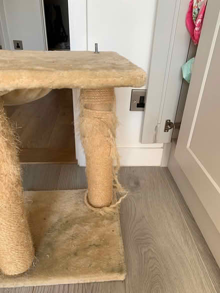 Photo of free Cat scratching tower (Emsworth PO10) #2