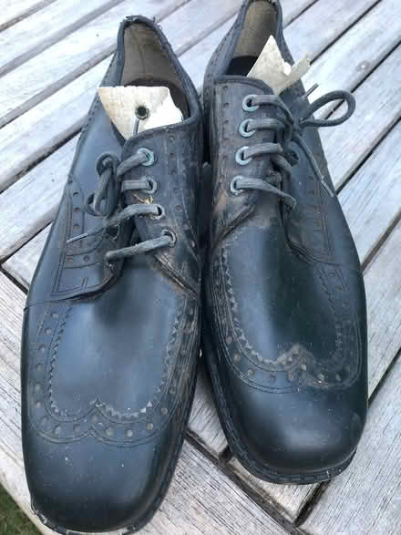 Photo of free golf shoes size 10 dunlop (Blagdon BS40) #1