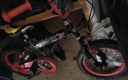 Photo of free Power Rangers Childrens Bike (Fairfield Park SG5) #1