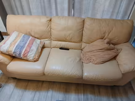 Photo of free Sofa (Penrith CA11) #1