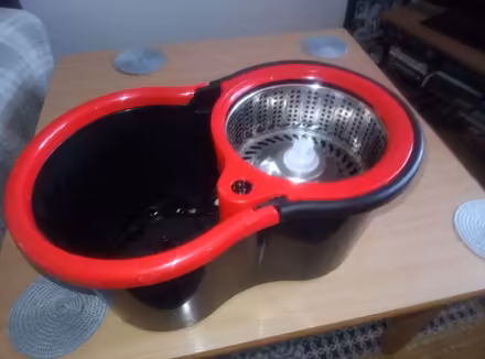 Photo of free Spin Mop Bucket with replacement heads for the mop (Seacroft LS14) #1