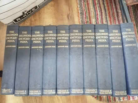 Photo of free Encyclopedia (Audenshaw M34) #1