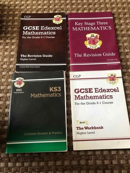 Photo of free GCSE Mathematics Books KS3 (Woodhall AL7) #1