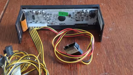 Photo of free Five-channel NZXT fan controller (Woodlands TW7) #2