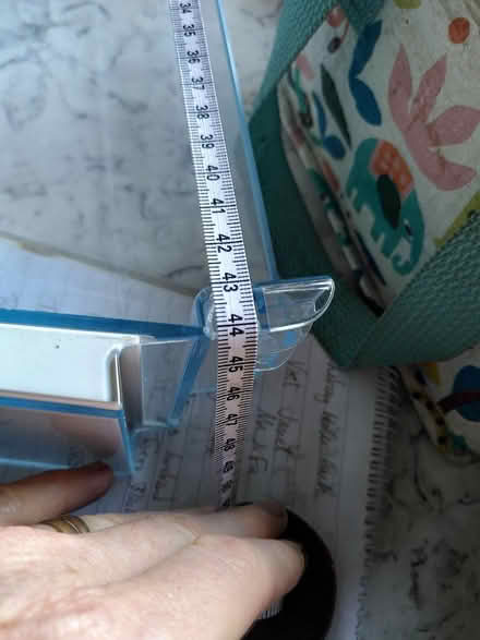 Photo of Bosch lower fridge drawer (Colebatch) #1